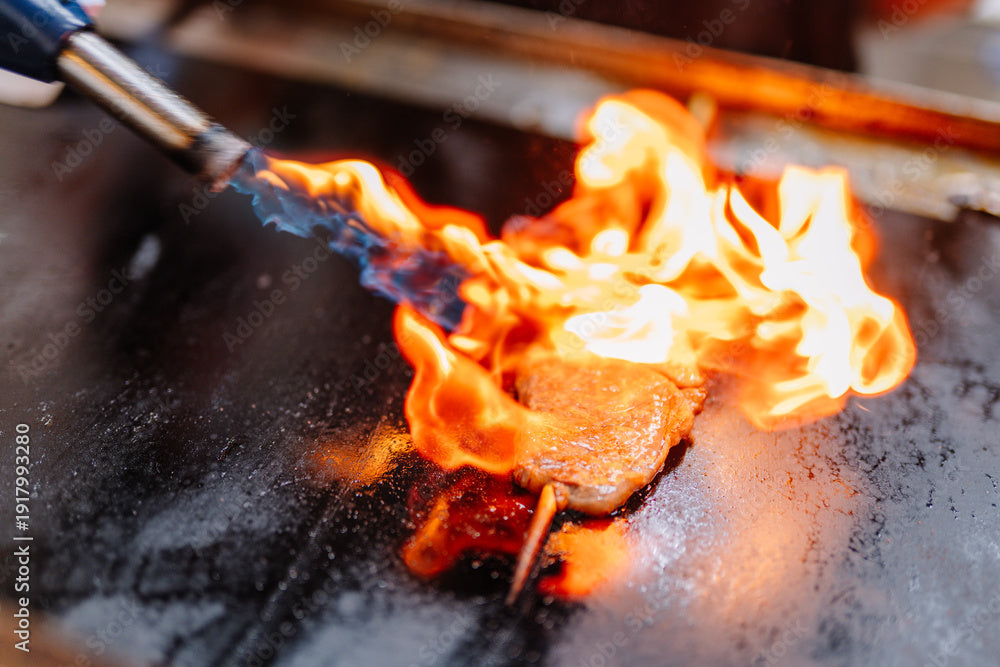 Mythos: Scharfes Anbraten „versiegelt“ die Fleischsäfte